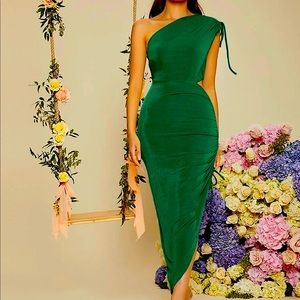 Side shoulder bodycon dress